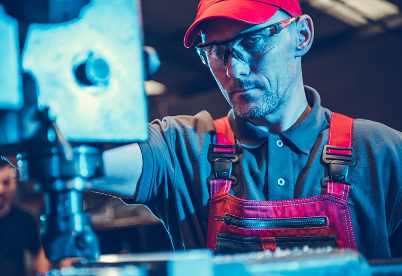 praca frezer cnc holandia 1